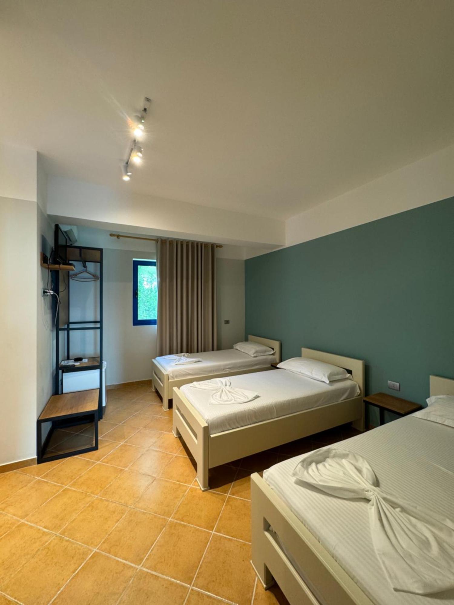 Hotel Cekodhima Radhimë 외부 사진
